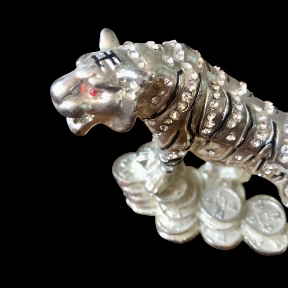 Ornate Silver Tone Tiger Trinket Box Enamel Rhinestone Hinged Magnetic Feng Shui